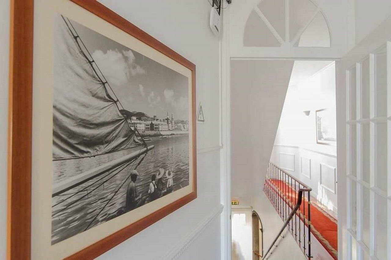 Comercial Boutique Guest House Ponta Delgada  Bagian luar foto